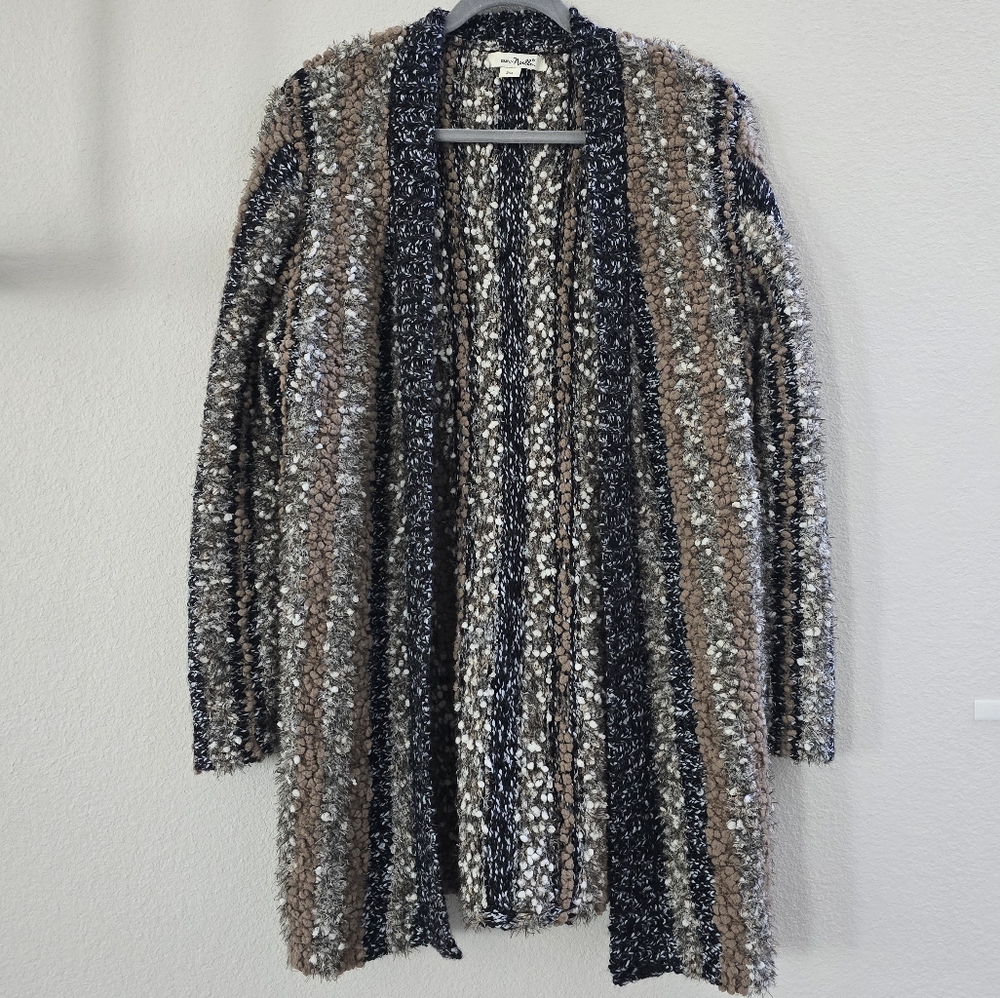 NWOT Simply Noelle Sweaters Alaskan Acrylic Blend Cardigan